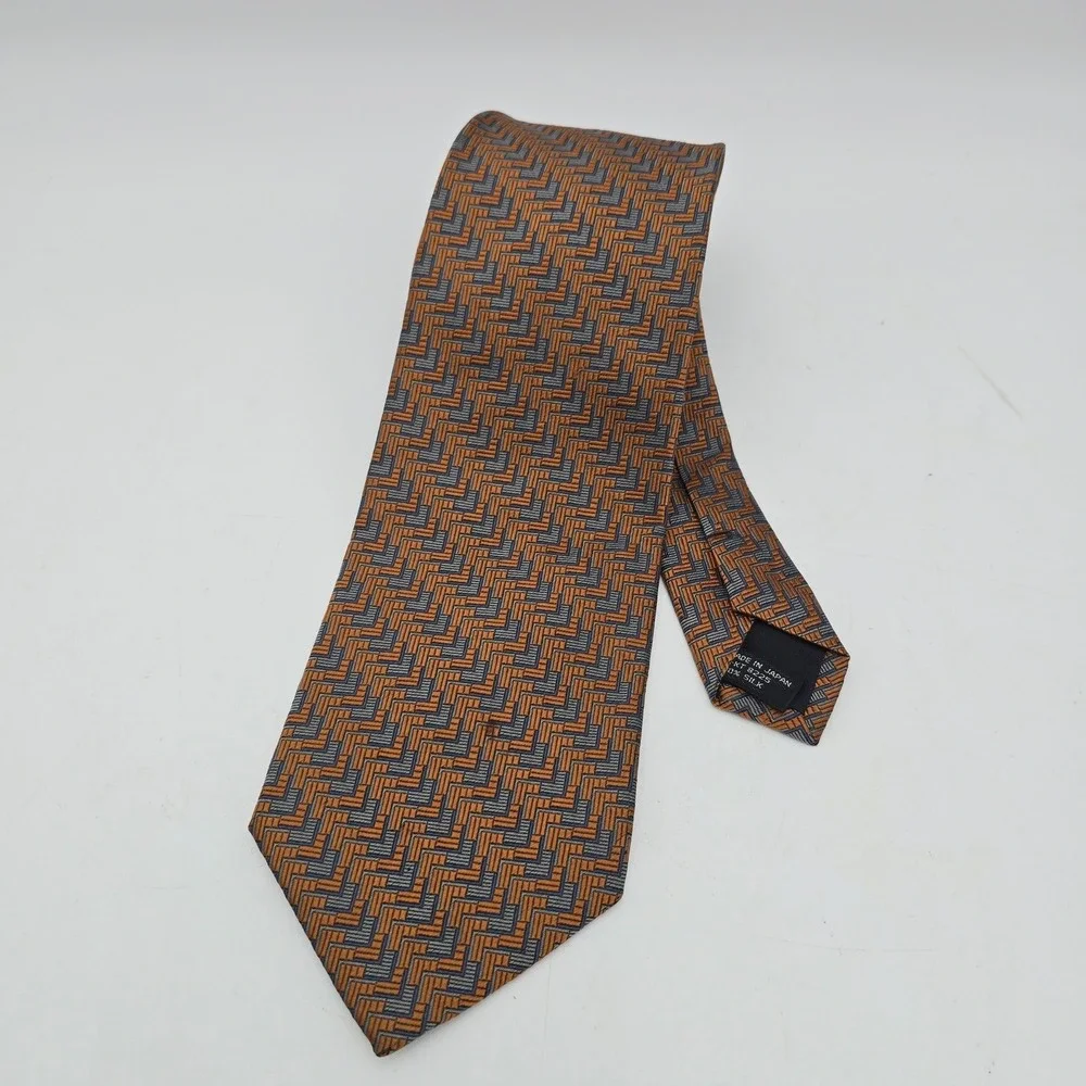 Mens J Hane Barnes Orange Gray‎ Geometric 100% Silk Tie Made in Japan